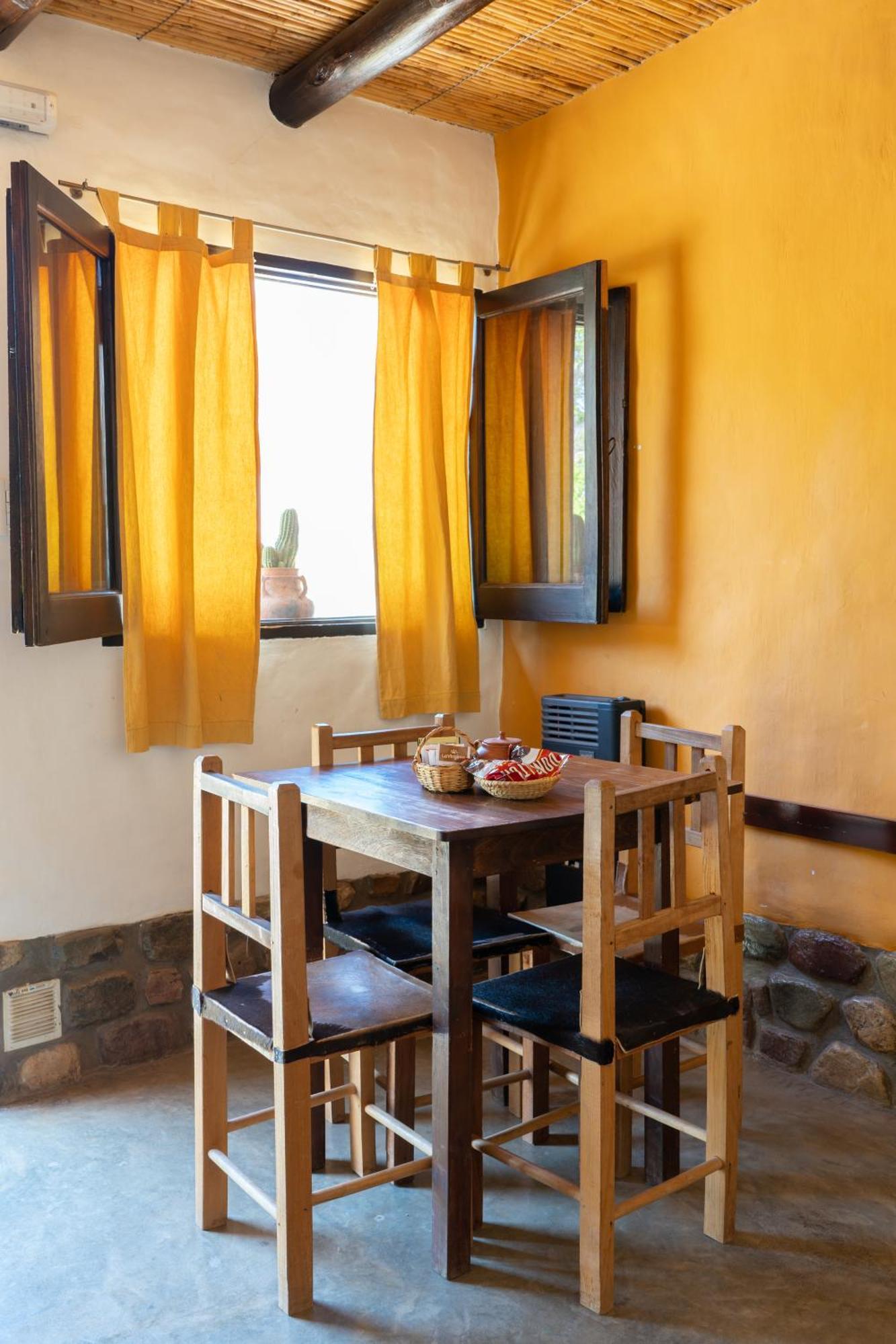 Posada Suri Huasi Tilcara Buitenkant foto